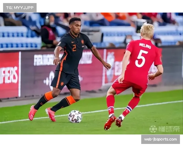 战术复盘：里昂如何通过三中卫体系零封卫冕冠军